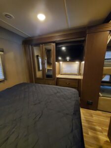 2018 THOR MOTOR COACH A.C.E. – $50,000