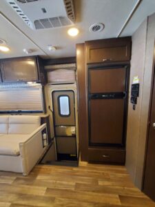 2018 THOR MOTOR COACH A.C.E. – $50,000