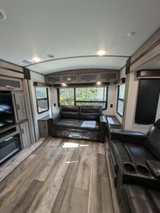 2021 FOREST RIVER OUTBACK – FOR SALE – $37495