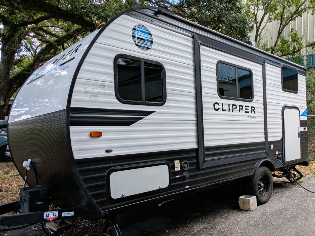 2021 COACHMEN CLIPPER 17BHS~$17,000