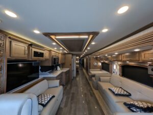 2020 Newmar Ventana 4002 – $235,000