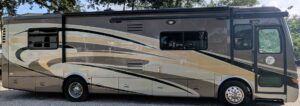 2013 Tiffin Allegro Breeze 32BR diesel pusher for sale – exterior passenger side