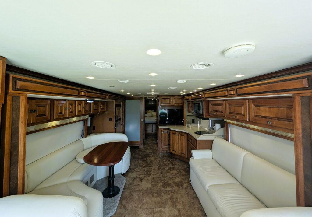 2013 Tiffin Allegro Breeze 32BR diesel pusher for sale – living area slides out