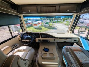 2019 Holiday Rambler Admiral 32S for sale, photo 07