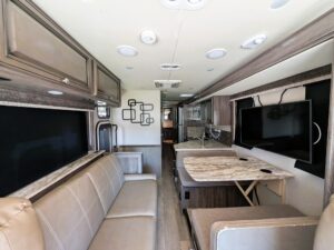 2019 Holiday Rambler Admiral 32S for sale, photo 08