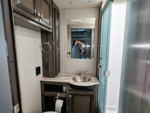 2019 Holiday Rambler Admiral 32S for sale, photo 11